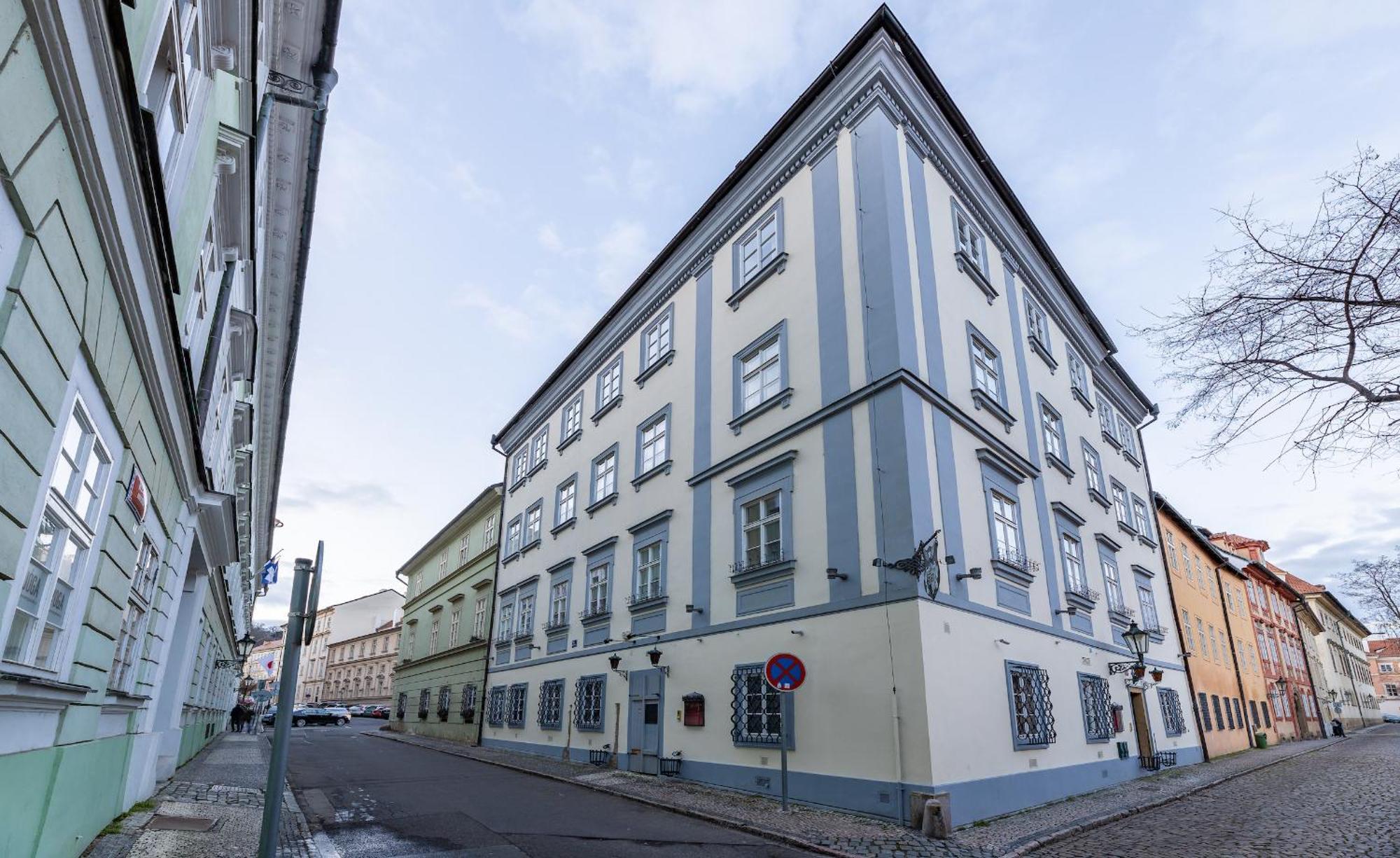 Nosticova Heritage Apartahotel *
