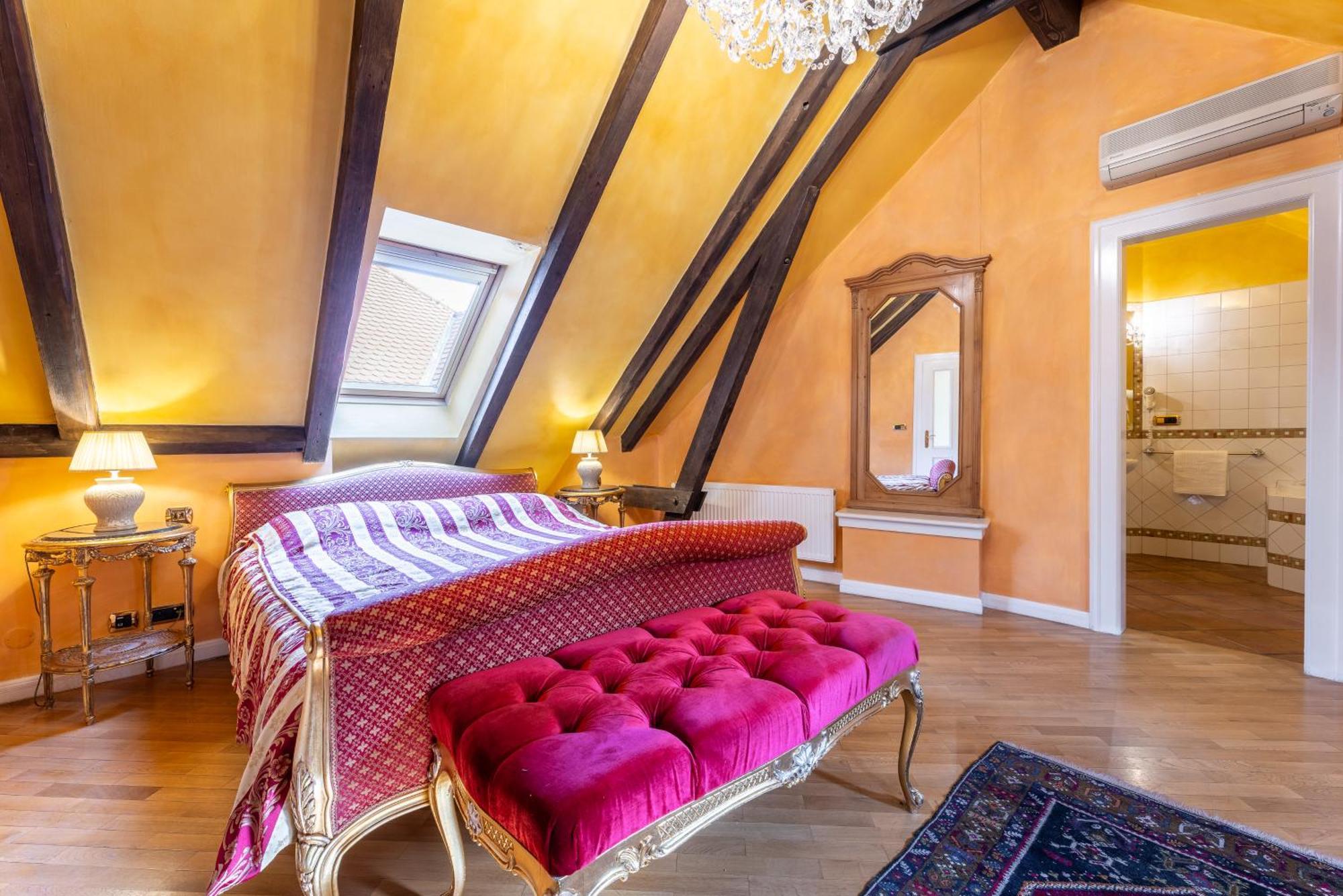 Nosticova Heritage Apartahotel Praga