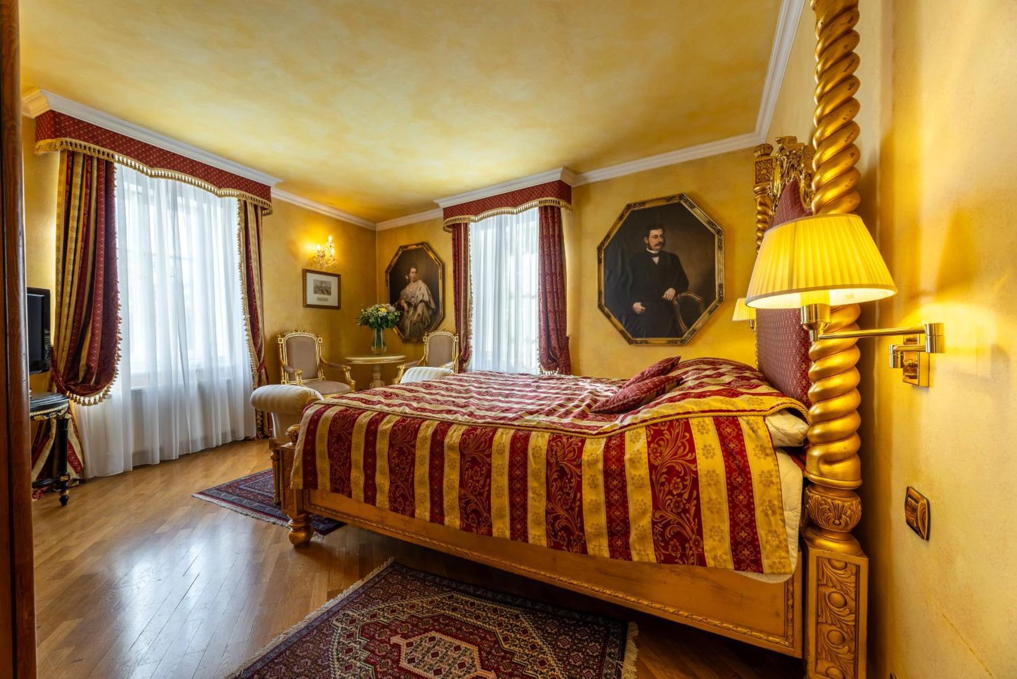 Apartahotel Nosticova Heritage